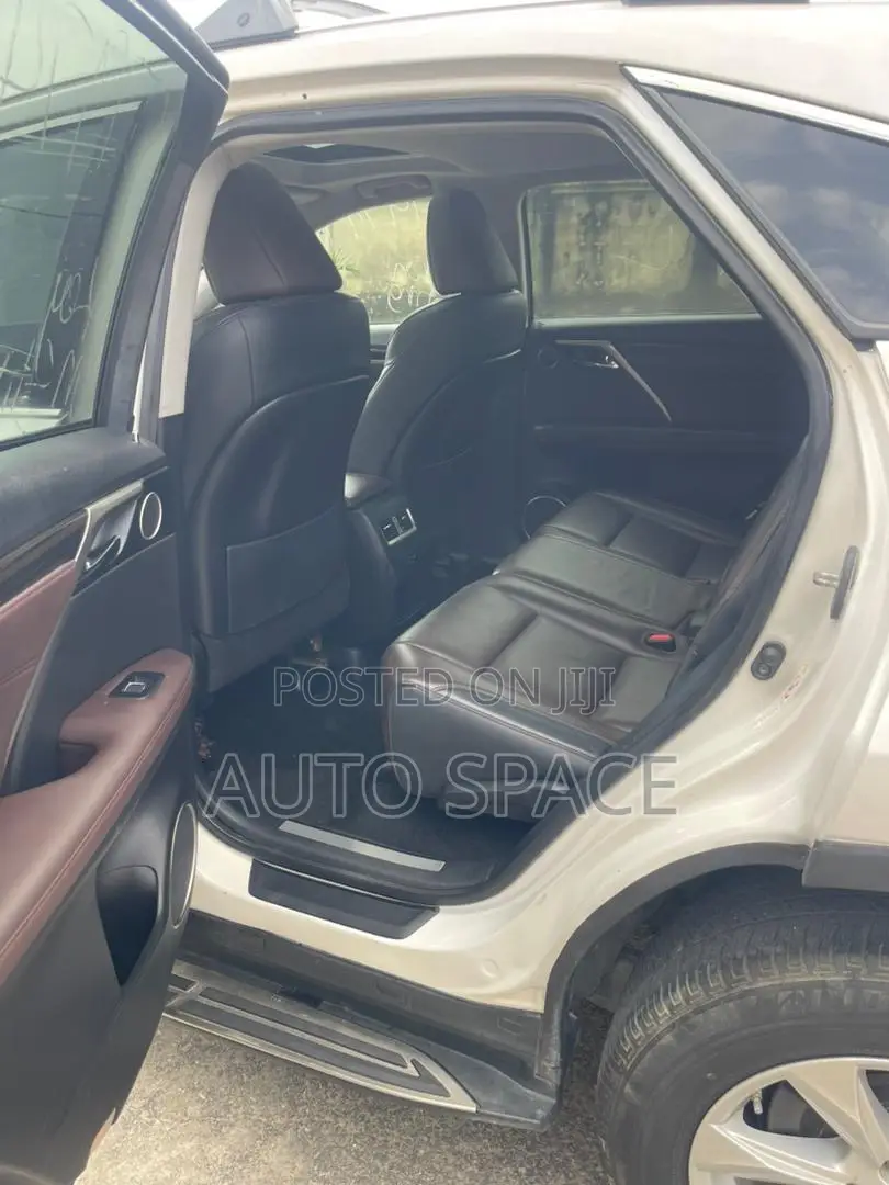 Lexus RX 350 AWD 2017 White