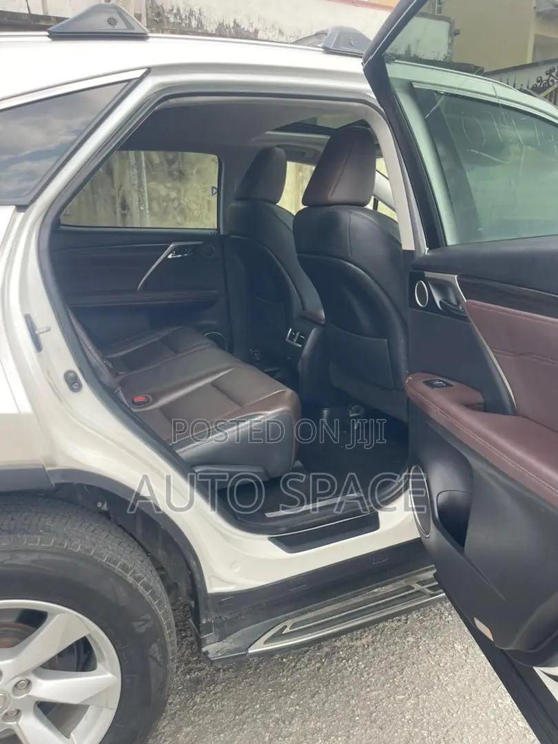 Lexus RX 350 AWD 2017 White