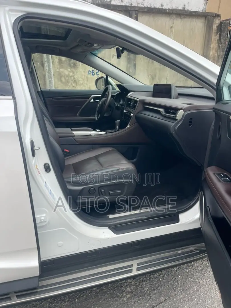 Lexus RX 350 AWD 2017 White
