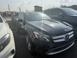 Mercedes-Benz GLA 250 2016 Black
