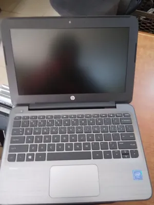 Laptop HP Stream 11-Ah110hr 4GB Intel Pentium SSD 60GB