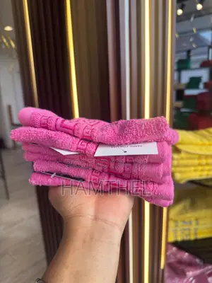 Soft and 100% Cotton Face Towel