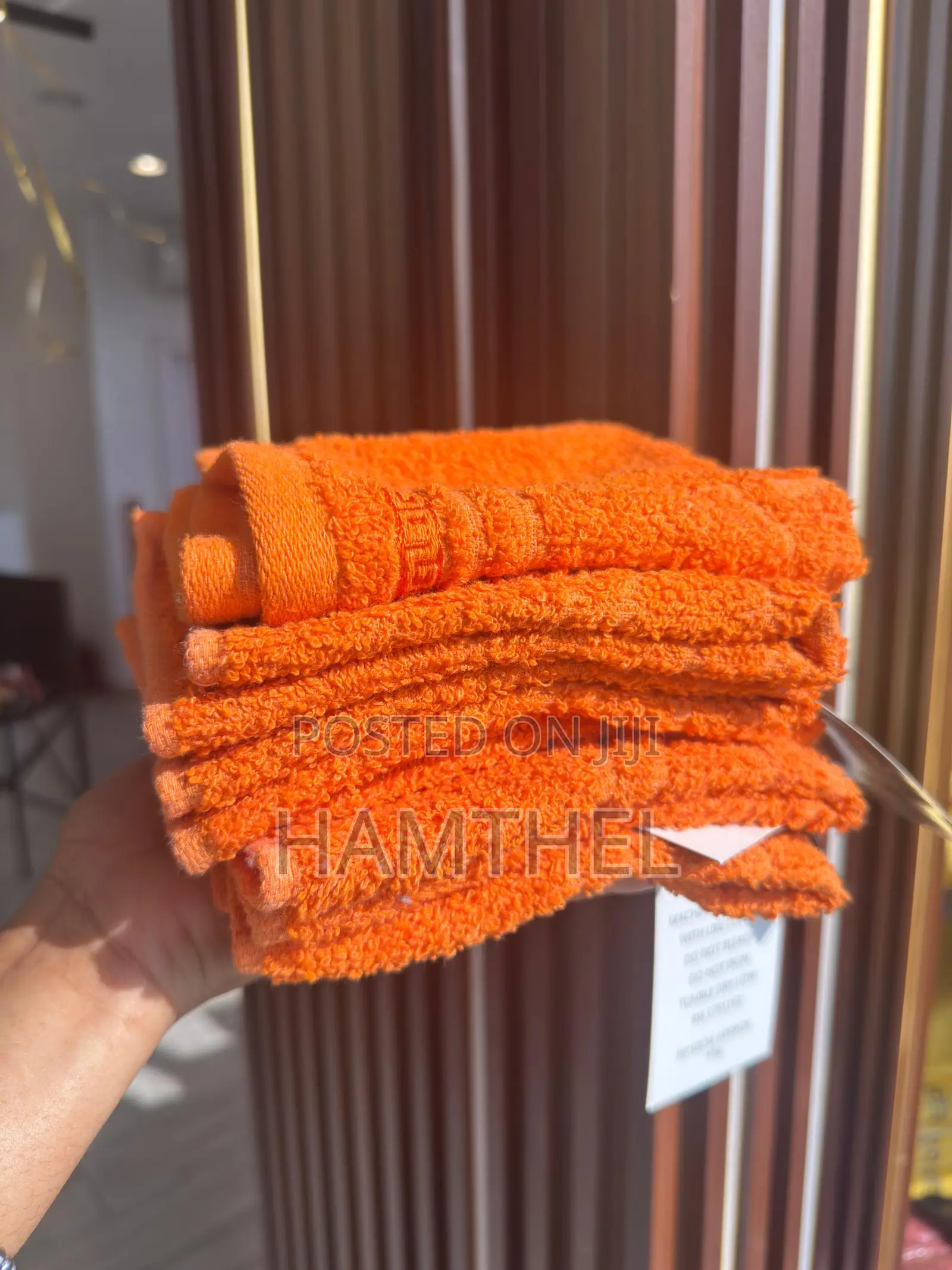 Soft and 100% Cotton Face Towel