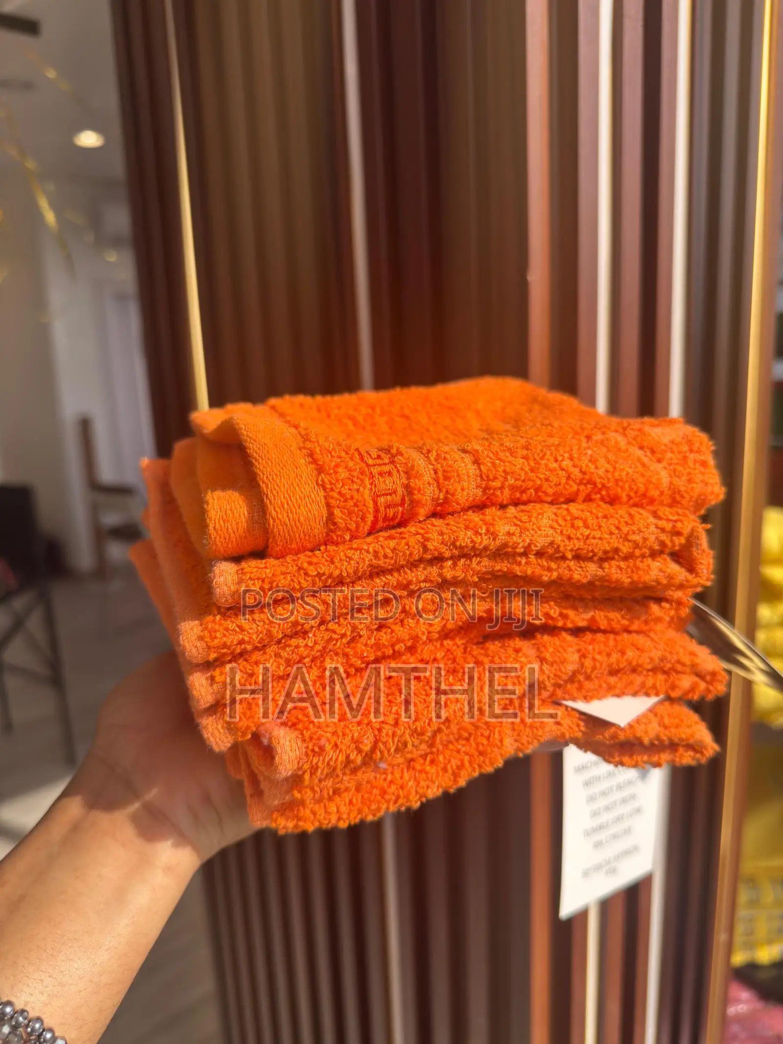 Soft and 100% Cotton Face Towel