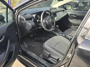 Toyota Corolla LE 2021 Black