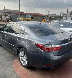 Lexus ES 350 FWD 2013 Gray