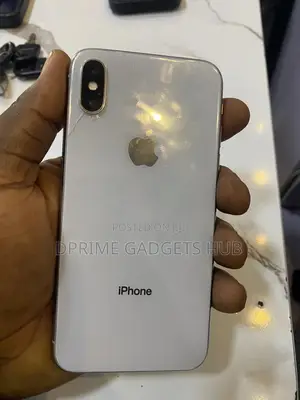 Apple iPhone X 64 GB Silver