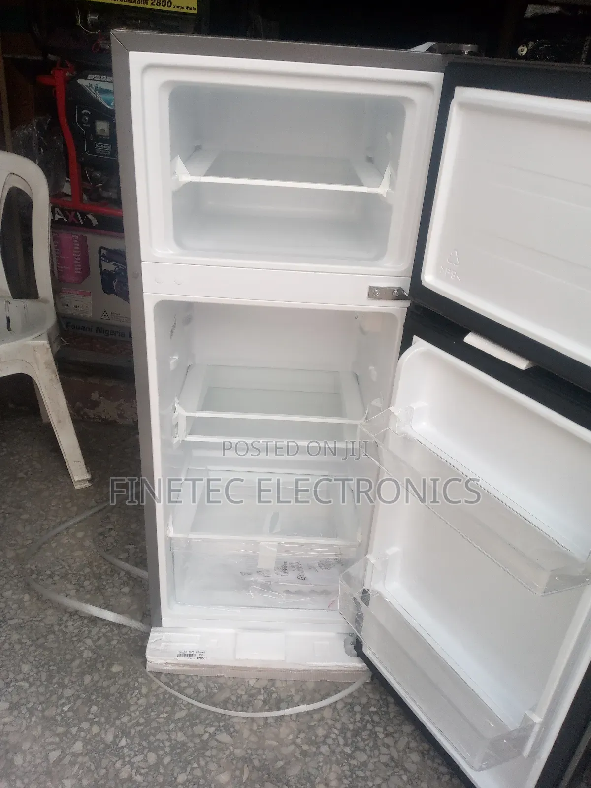Hisense Refrigerator, 124l