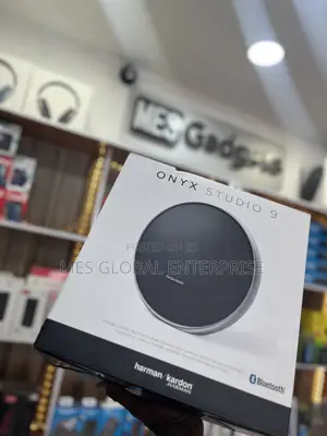Onyx Studio 9