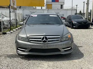 Mercedes-Benz C300 Sport Sedan RWD (3.0L 6cyl 6M) 2011 Gray