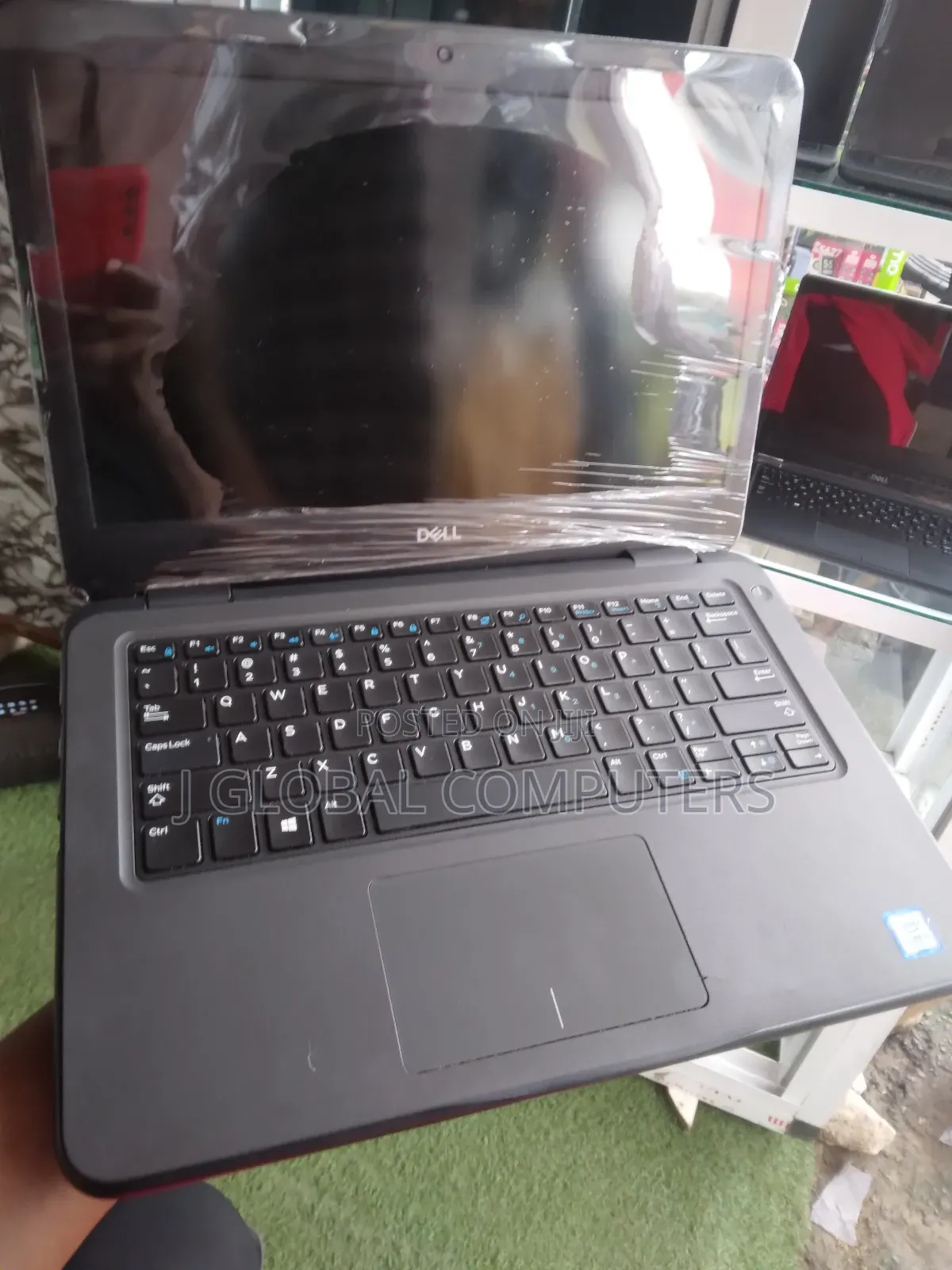 Laptop Dell Latitude 3400 8GB Intel Core I3 HDD 500GB