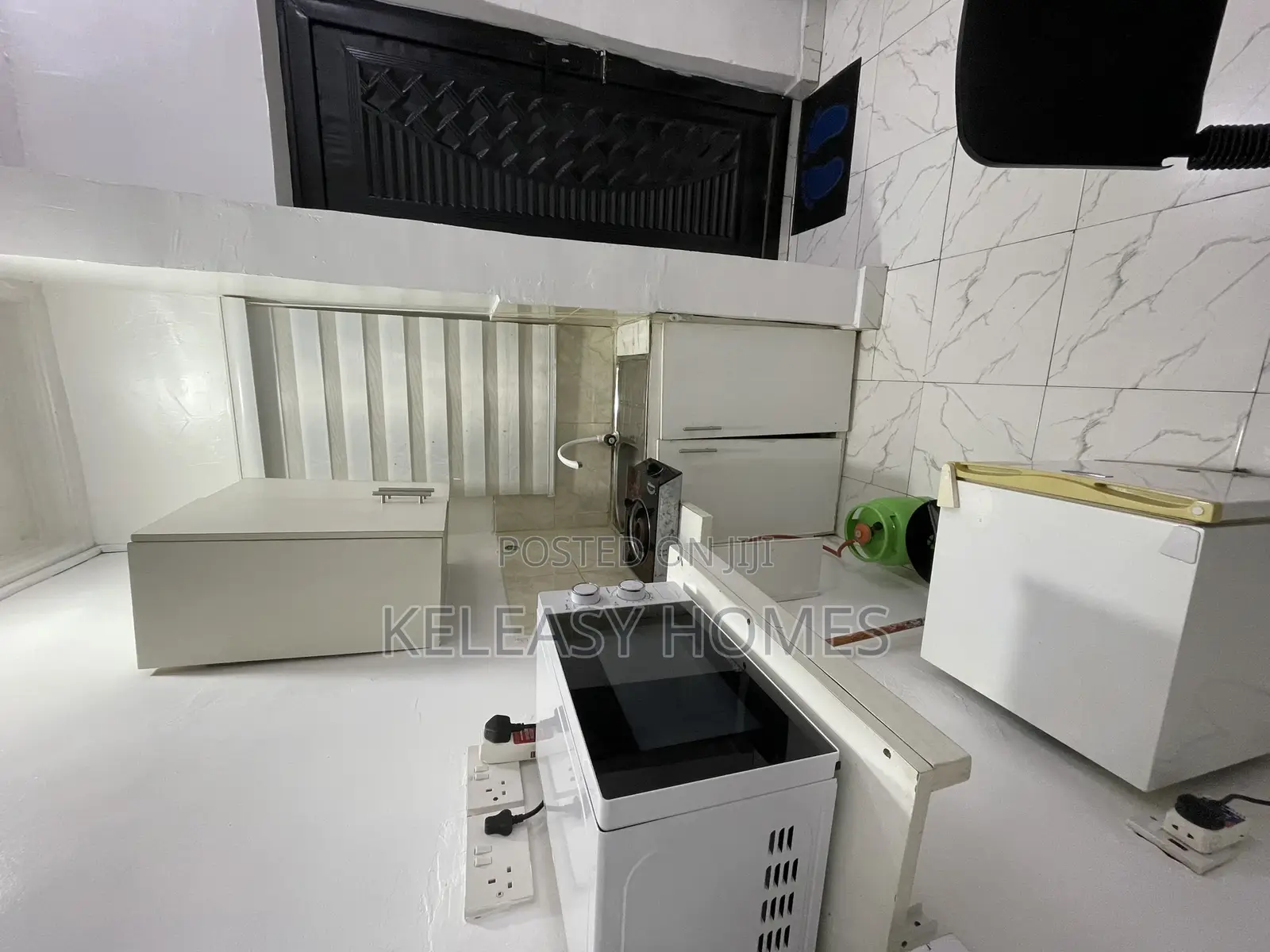 Comfy Studio Apartment