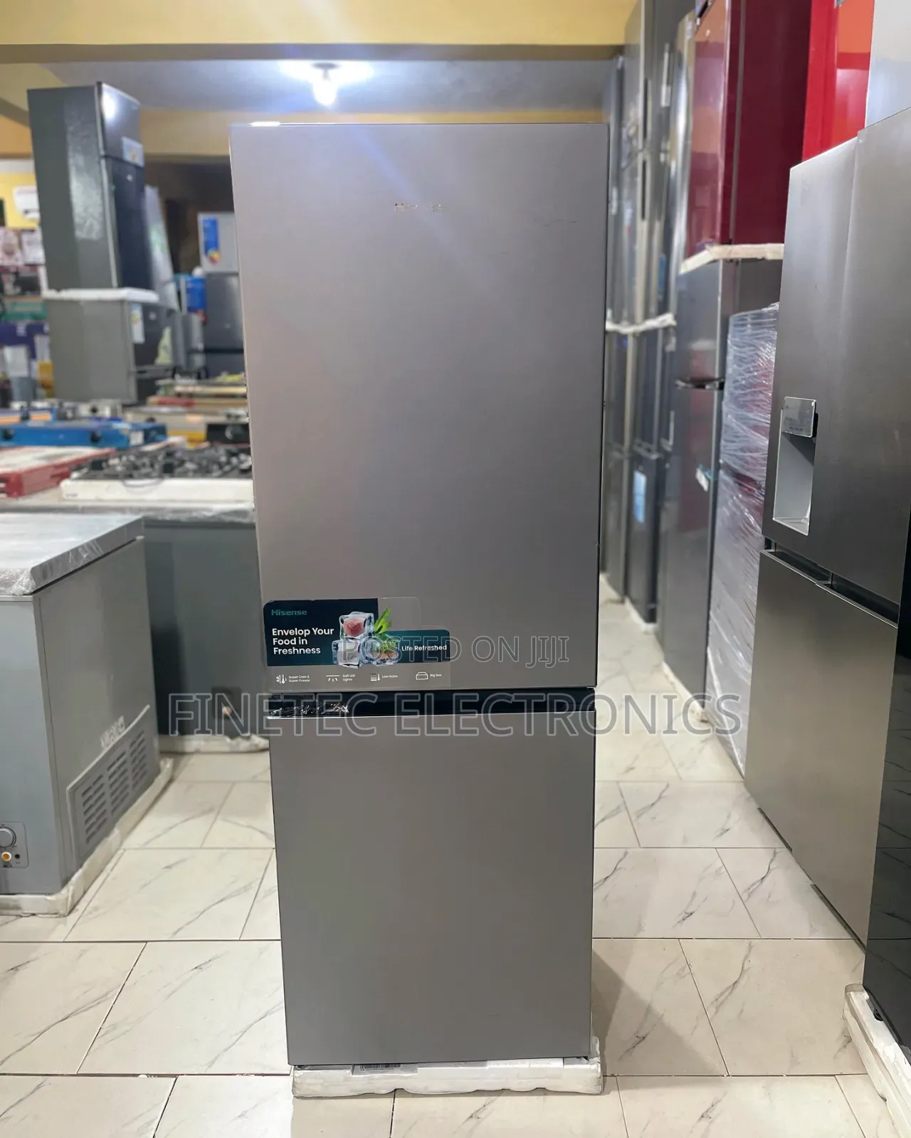 Hisense Double Door Fridge, 225l