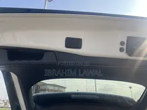 Toyota RAV4 XLE 2021 White