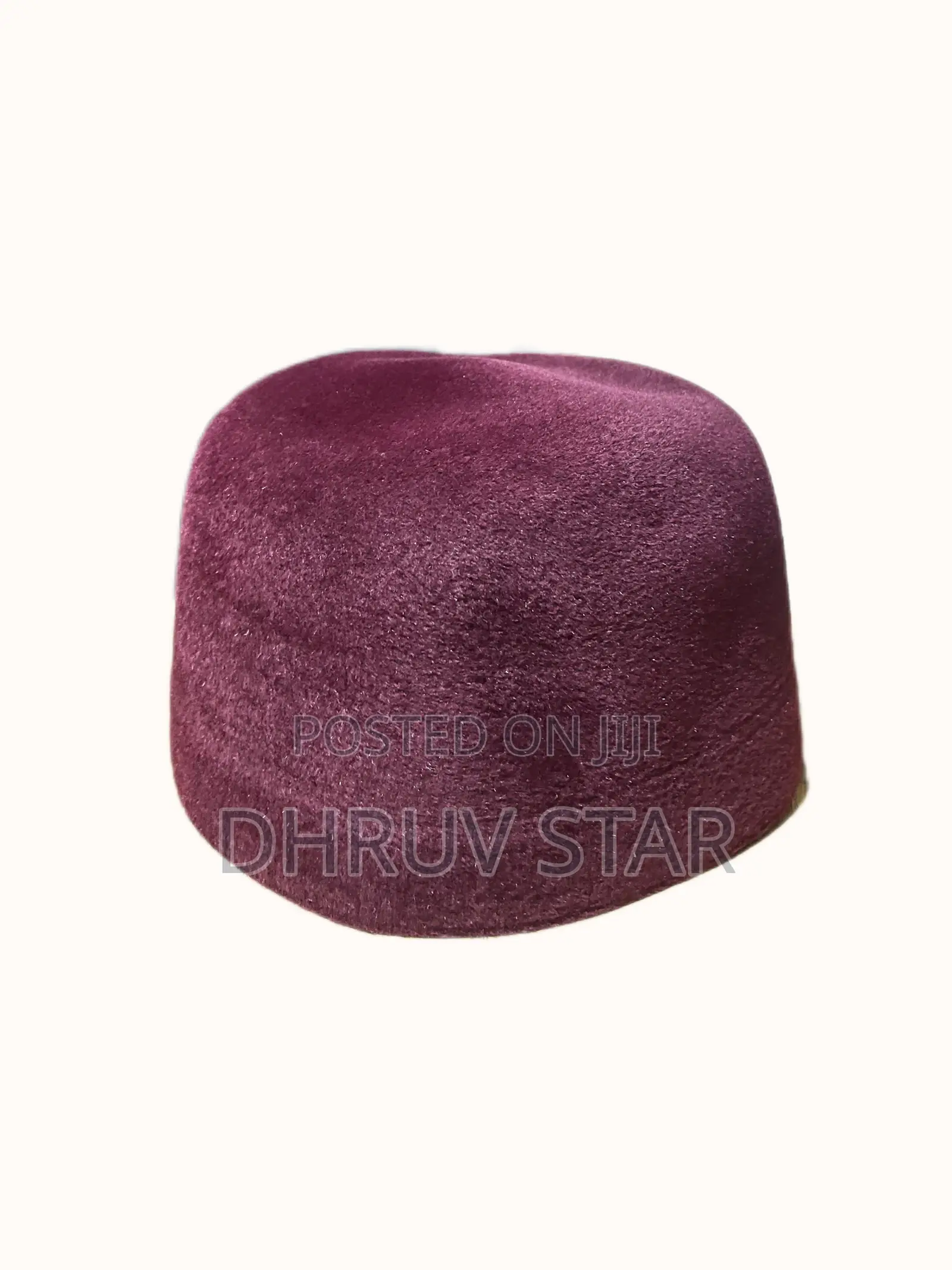 Leo Plain Tonak Cap