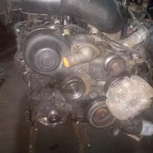 Toyota 2uz Plastic Manifold