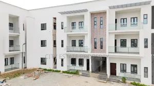 2bdrm Block of Flats in By Ivy Estate, Wuye for rent