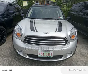 Mini Cooper 2016 Silver