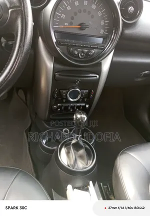 Mini Cooper 2016 Silver