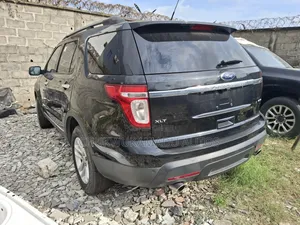 Ford Explorer Base 4dr 4x4 (3.5L 6cyl 6A) 2012 Black
