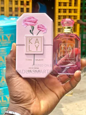 Kaly Floral Majesty