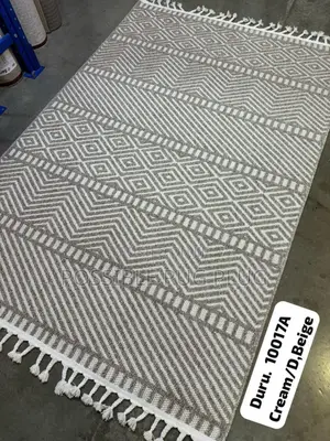 Cream/Beige Center Rug