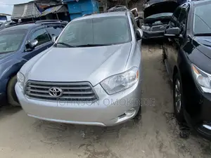 Toyota Highlander Limited 2010 Silver