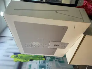 New Desktop Computer Apple iMac M4 16GB Apple M4 SSD 512GB