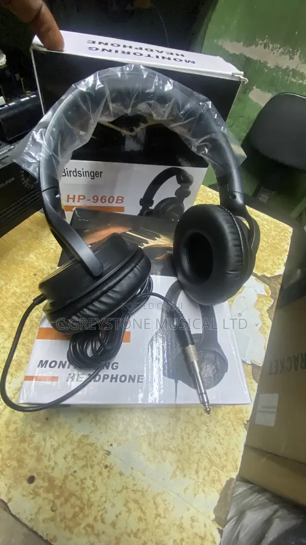 【メルカリ最安値】STUDIO MONTOR HEADPHONES Monitor Headphone Hp 960d - C.Greystone Musical Ltd ▷ Price