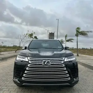 Triola Executive Vehicle for Hire - Party, Business Trip, Excursions