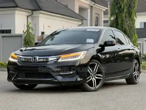 Honda Accord Touring V6 4dr Sedan FWD (3.5L 6cyl 6A) 2017 Black