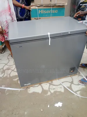 250 Liters Hisense Chest Freezer, Fast Freezing, Silver Color.