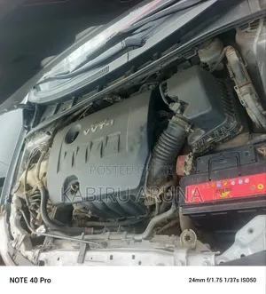 Toyota Corolla 2010 Silver