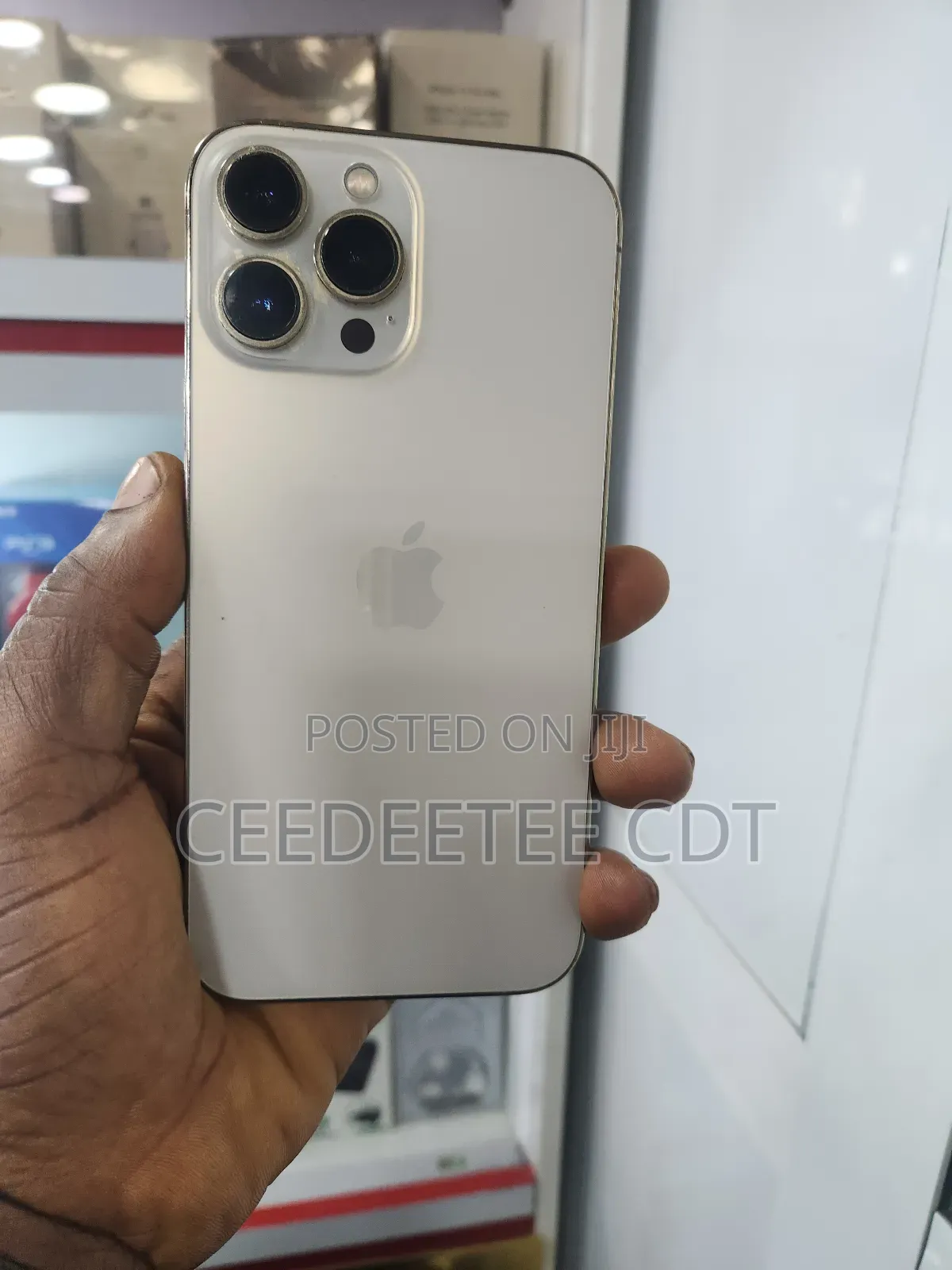 Apple iPhone 13 Pro Max 1 TB Gold
