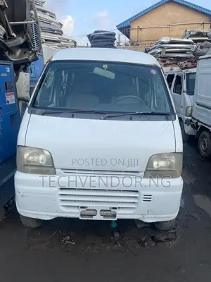 Suzuki Every 2010 White