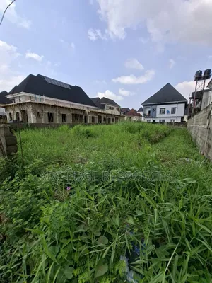 Dry Land With Foundation in an Interlocked Estate
