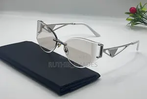 Eyeglasses