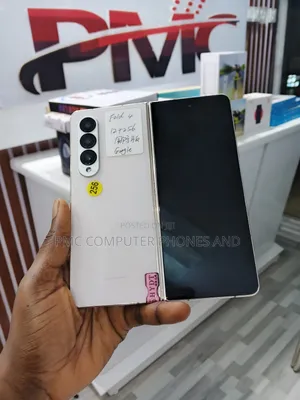 Samsung Galaxy Z Fold4 256 GB Gold