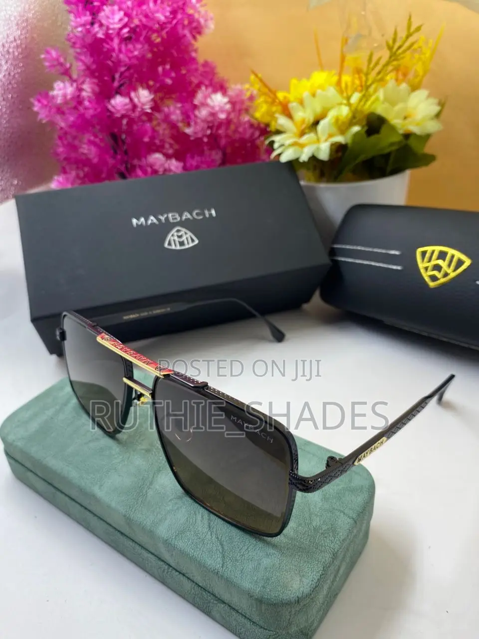 Eyeglasses