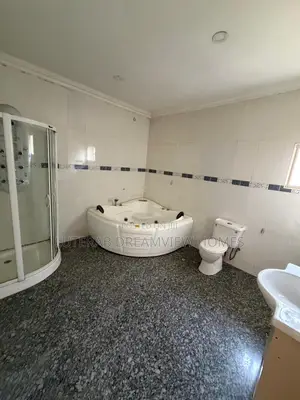 6bdrm Duplex in Maitama for rent