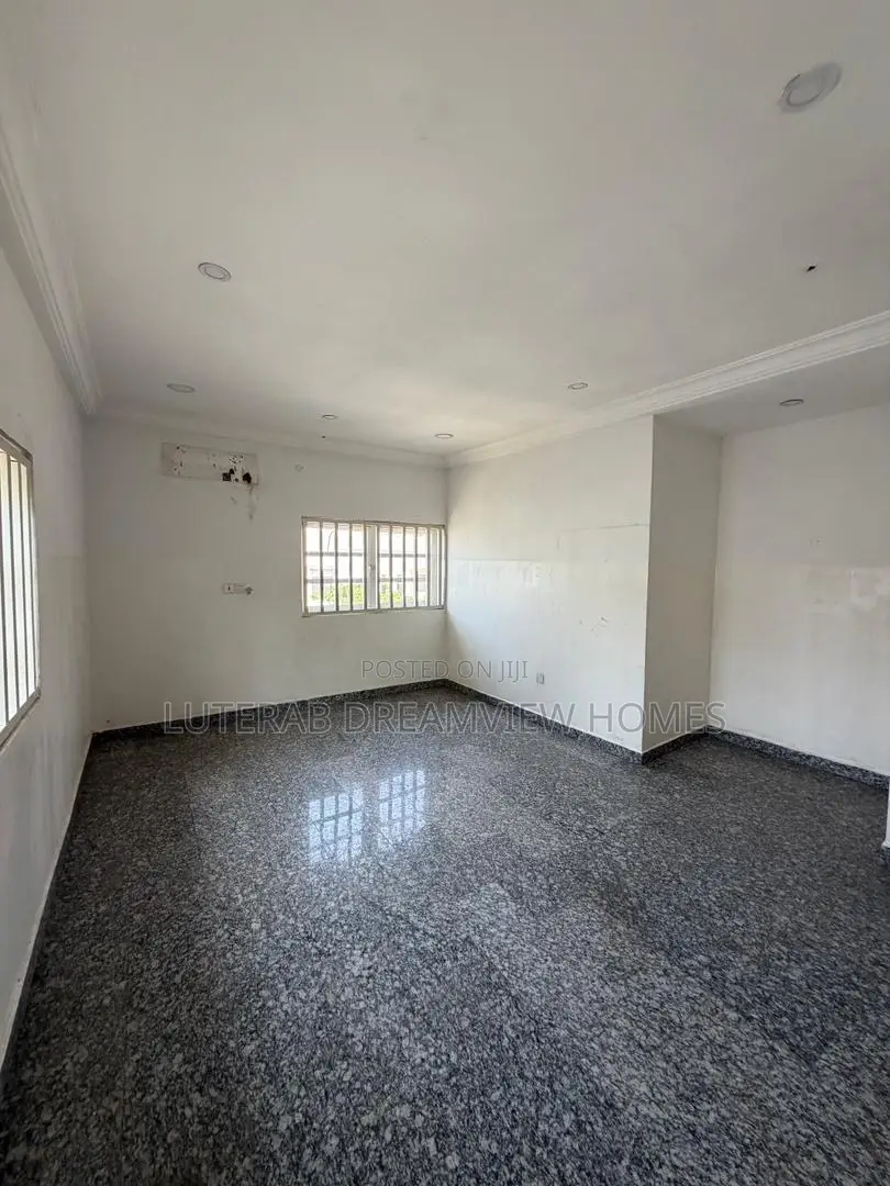 6bdrm Duplex in Maitama for rent