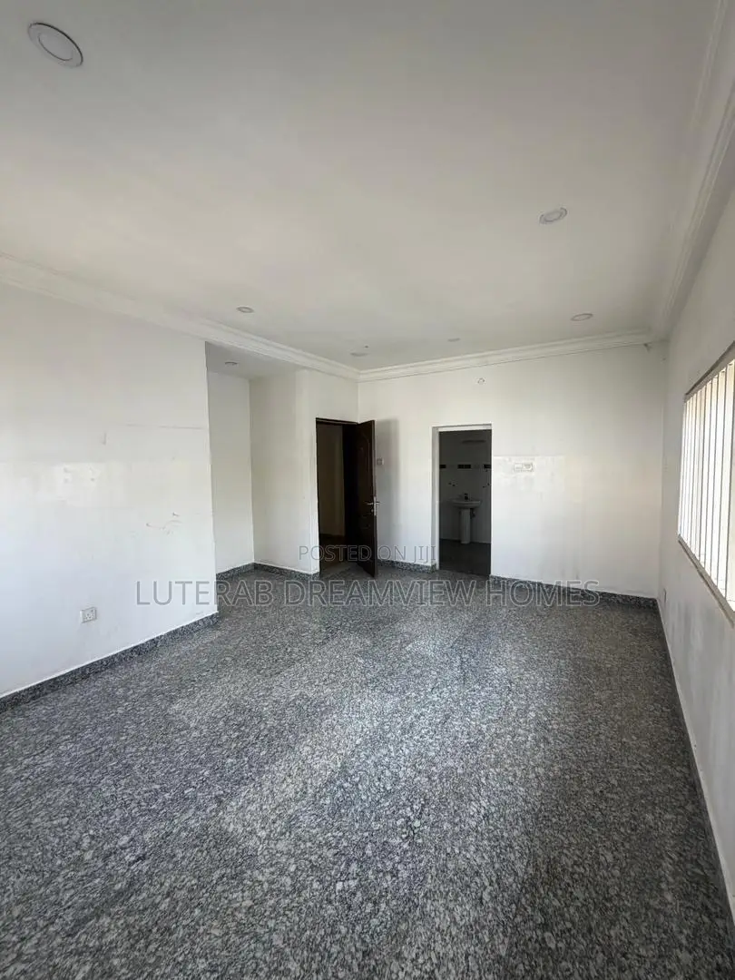 6bdrm Duplex in Maitama for rent