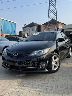 Toyota Camry SE Sport 4dr Sedan (2.5L 4cyl 6A) 2014 Black