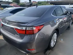 Lexus ES 2013 Gray