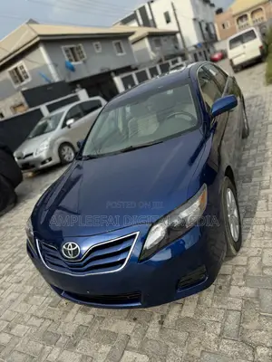 Toyota Camry 2010 Blue