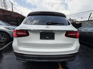Mercedes-Benz GLC-Class 2018 White