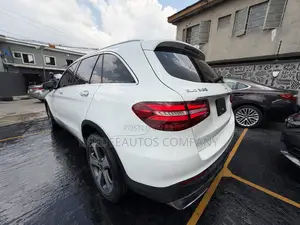 Mercedes-Benz GLC-Class 2018 White