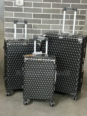 Imported Original Aluminum Traveling Luggage Box