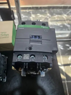 Schneider Electric Lc1d95 Contactor – 125a (Original) 
Tesys D Series
