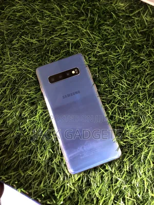 Samsung Galaxy S10 128 GB Blue